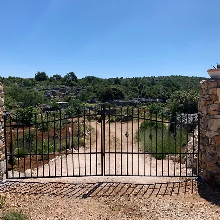 Dolina Hvar *
