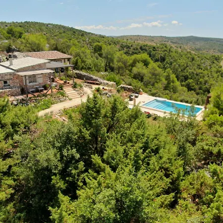 Dolina Hvar *